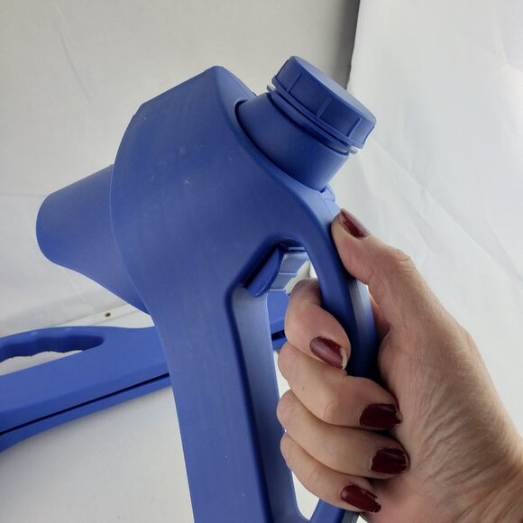 Nature's Way Handle-It Bag Clips Set of Two NWOT - Picture 2 of 4